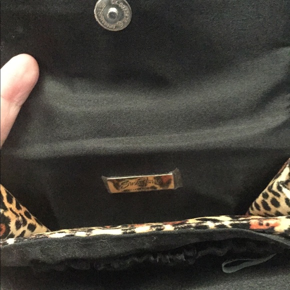 Susan Faris Cheetah Print Small Wrist Purse - Picture 9 of 11